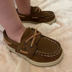 Sperry Kids Cup II Boat Jr. (Toddler size 7.5W)